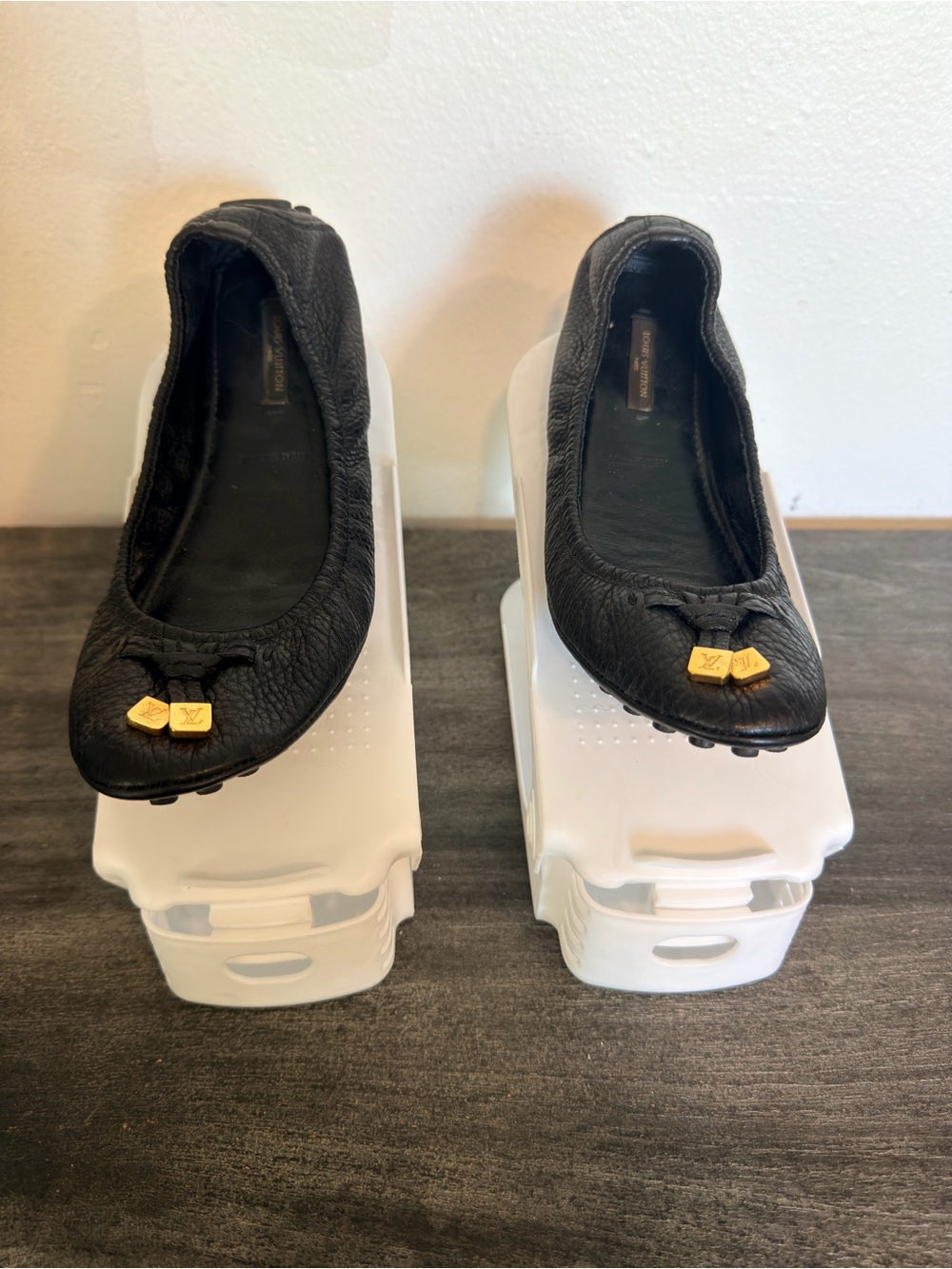 Louis Vuitton Black Leather Ballet Flats with Gold Charm